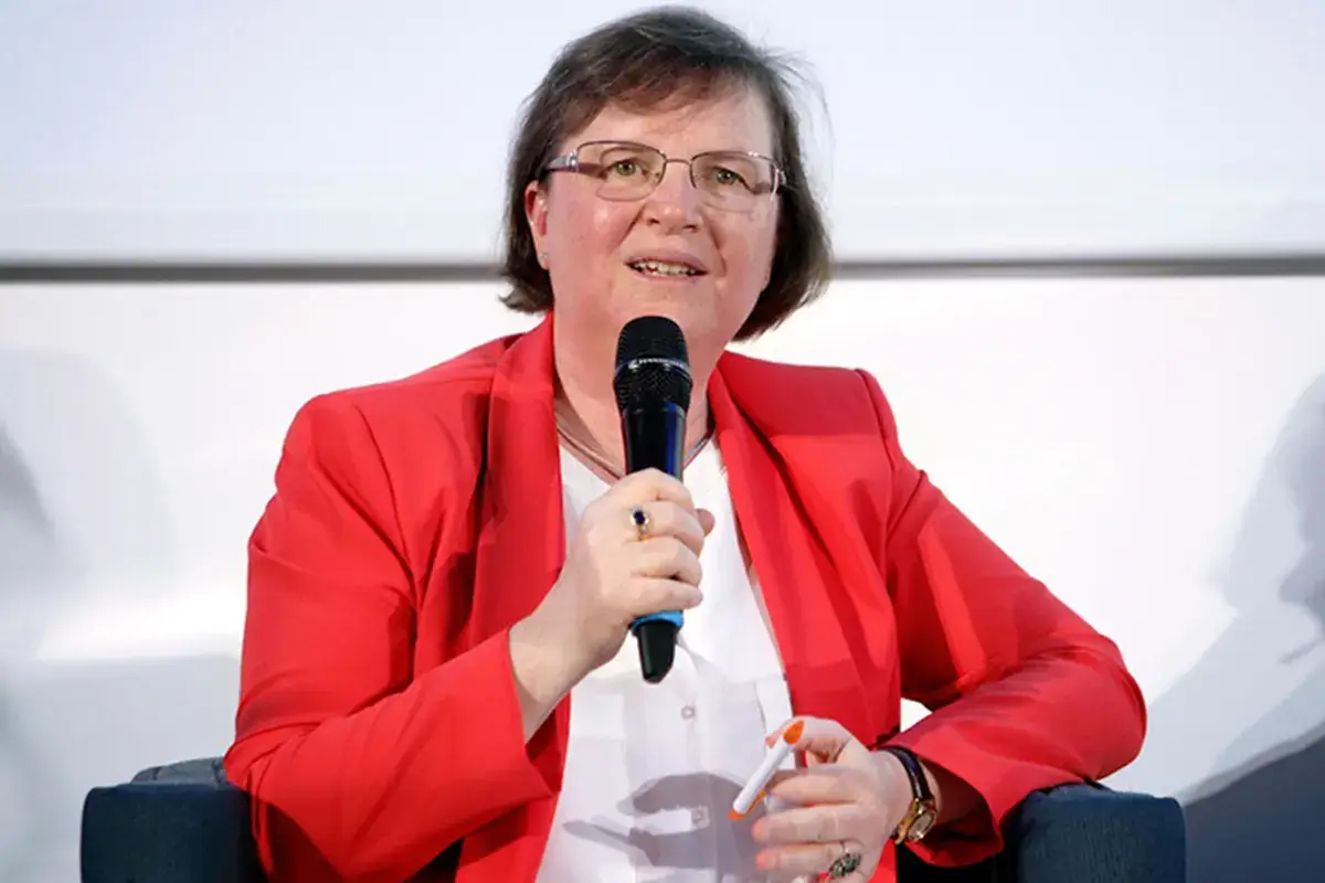 Valeria Ghezzi La stagione sciistica &egrave; alle porte. Ma resta il nodo green pass: come si controlla?